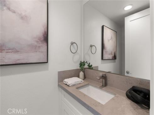 912 Georgia 104 , Huntington Beach, CA