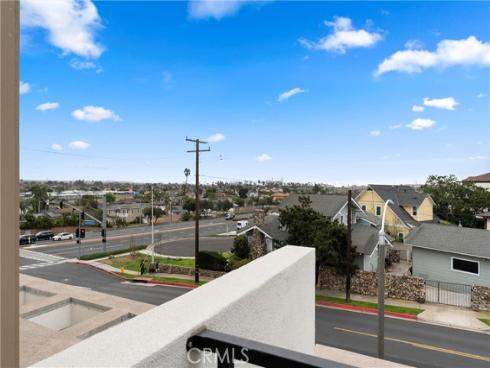 912 Georgia 104 , Huntington Beach, CA