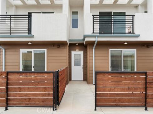 912 Georgia 104 , Huntington Beach, CA