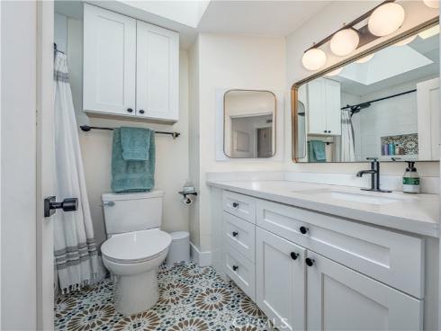 9793 Cornwall Drive, Huntington Beach, CA