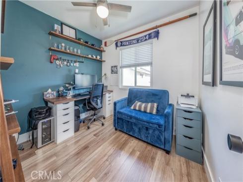 9793 Cornwall Drive, Huntington Beach, CA