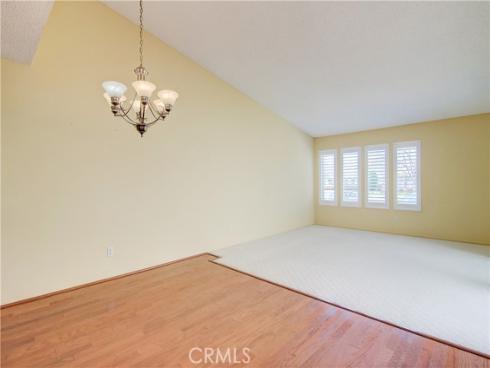 8933 Amador 1317C Circle, Huntington Beach, CA