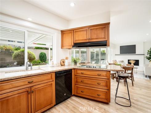 8292 Snowbird Drive, Huntington Beach, CA