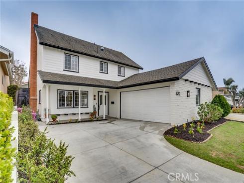 8292 Snowbird Drive, Huntington Beach, CA