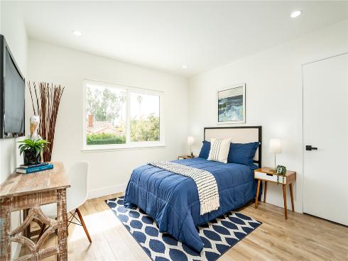 8292 Snowbird Drive, Huntington Beach, CA