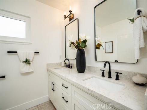 8292 Snowbird Drive, Huntington Beach, CA