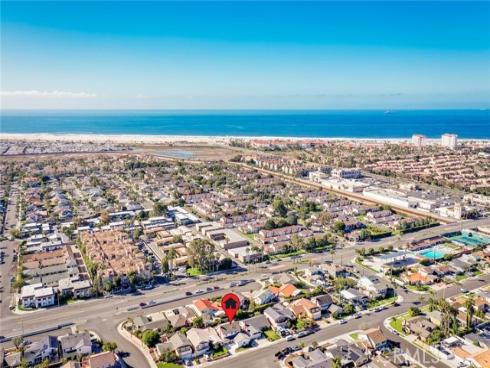 8292 Snowbird Drive, Huntington Beach, CA