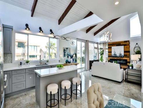 16602 Wellington C-2 Circle, Huntington Beach, CA