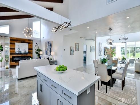 16602 Wellington C-2 Circle, Huntington Beach, CA