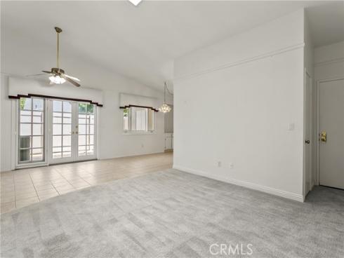 8933 Amador 1316E Circle, Huntington Beach, CA