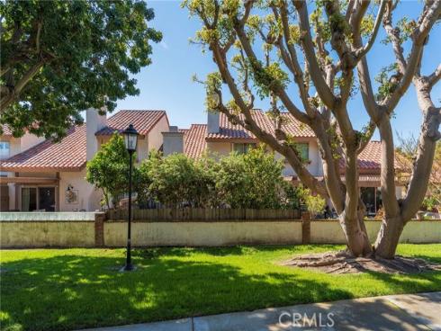 20916 Coastview Lane, Huntington Beach, CA