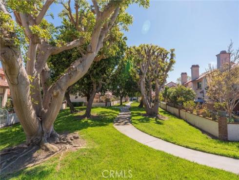 20916 Coastview Lane, Huntington Beach, CA