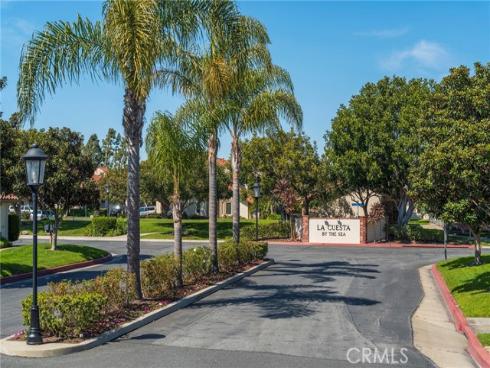 20916 Coastview Lane, Huntington Beach, CA