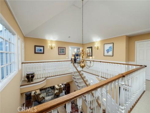 16101 Whitecap Lane, Huntington Beach, CA