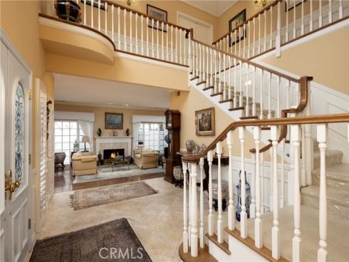 16101 Whitecap Lane, Huntington Beach, CA