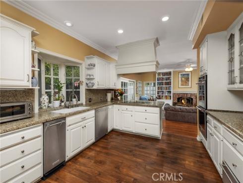 16101 Whitecap Lane, Huntington Beach, CA