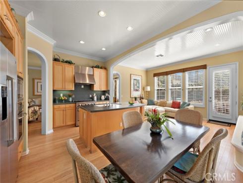 6552 Feather Drive, Huntington Beach, CA