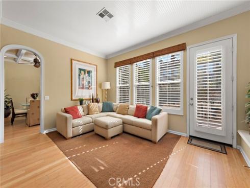 6552 Feather Drive, Huntington Beach, CA