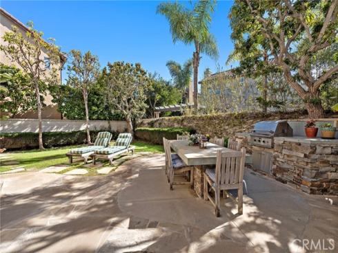 6552 Feather Drive, Huntington Beach, CA