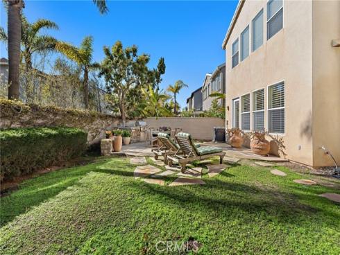 6552 Feather Drive, Huntington Beach, CA