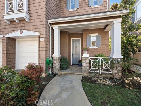 6552 Feather Drive, Huntington Beach, CA