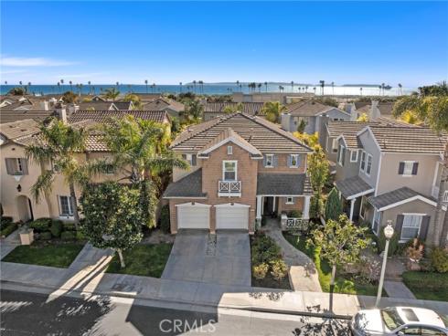 6552 Feather Drive, Huntington Beach, CA