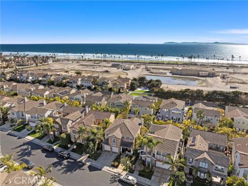 6552 Feather Drive, Huntington Beach, CA