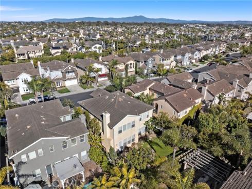 6552 Feather Drive, Huntington Beach, CA