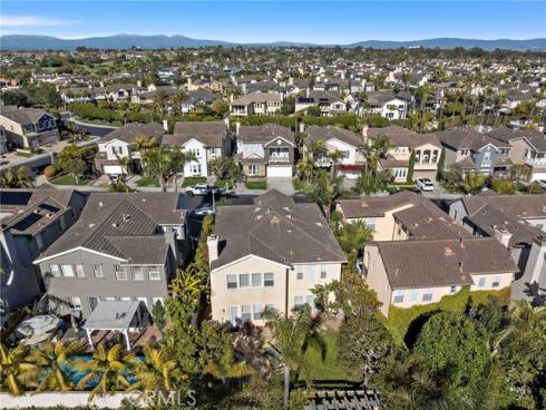 6552 Feather Drive, Huntington Beach, CA
