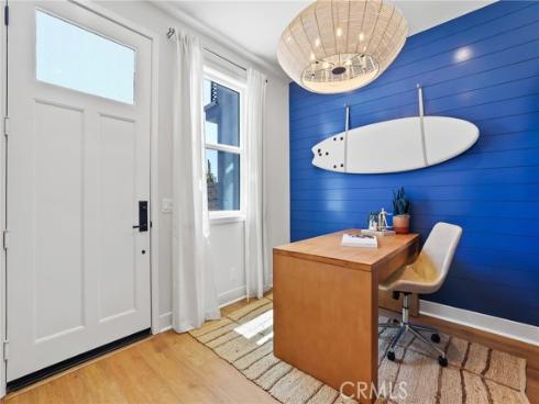 19011 Main 125 Street, Huntington Beach, CA