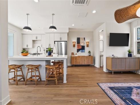 19011 Main 125 Street, Huntington Beach, CA