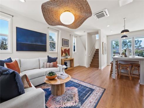 19011 Main 125 Street, Huntington Beach, CA