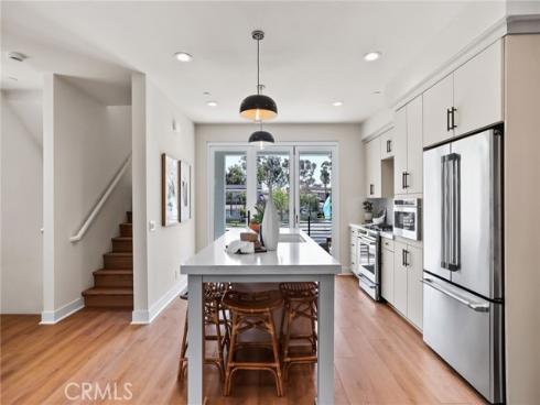 19011 Main 125 Street, Huntington Beach, CA