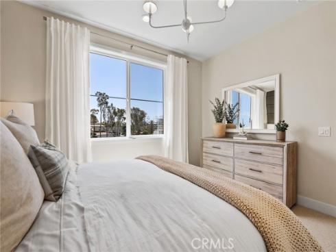 19011 Main 121 Street, Huntington Beach, CA