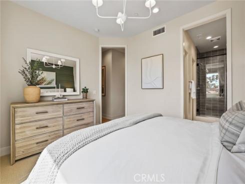 19011 Main 121 Street, Huntington Beach, CA