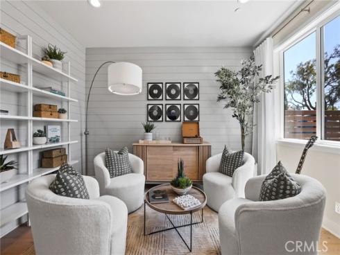 19011 Main 121 Street, Huntington Beach, CA