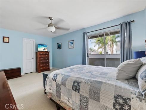 18815 Thornwood CI32 Circle, Huntington Beach, CA