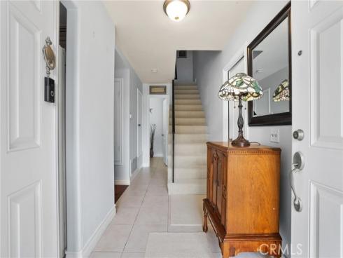 18815 Thornwood CI32 Circle, Huntington Beach, CA