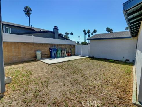 18862  Carolyn   Lane, Huntington Beach, CA