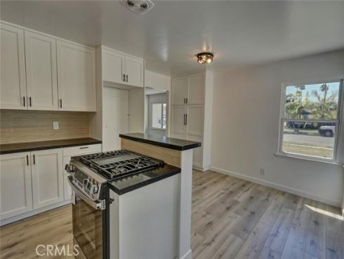 18862  Carolyn   Lane, Huntington Beach, CA