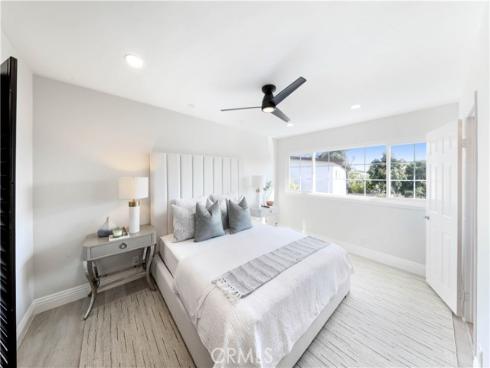 9342 Cliffwood Drive, Huntington Beach, CA