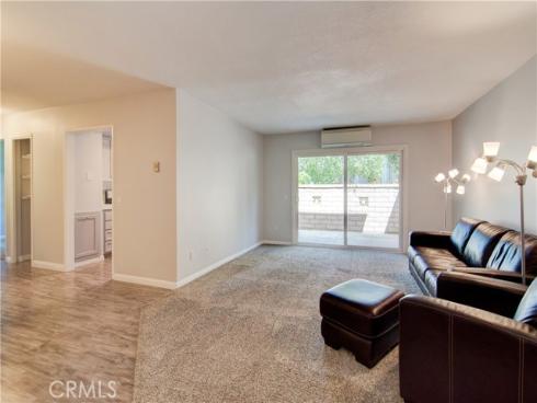8777 Coral Springs 11B Court, Huntington Beach, CA