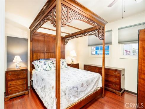 16372 Hollywood Lane, Huntington Beach, CA