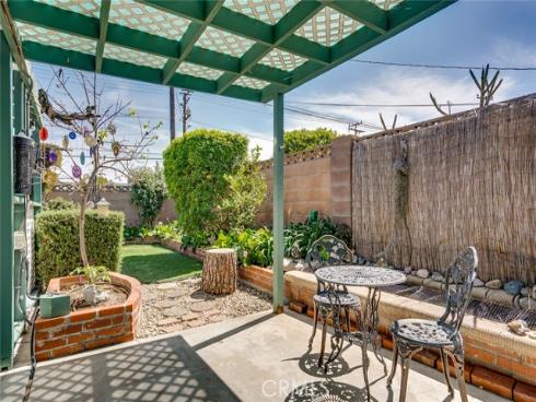 16372 Hollywood Lane, Huntington Beach, CA