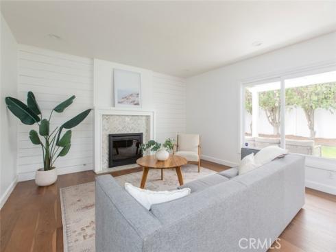 18141 Lakepoint Lane, Huntington Beach, CA