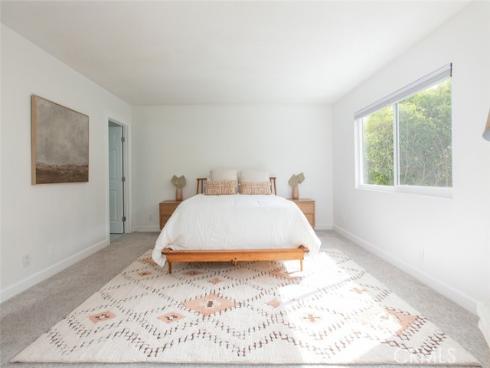 18141 Lakepoint Lane, Huntington Beach, CA