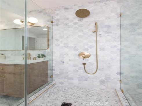 18141 Lakepoint Lane, Huntington Beach, CA