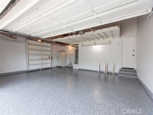 18141 Lakepoint Lane, Huntington Beach, CA