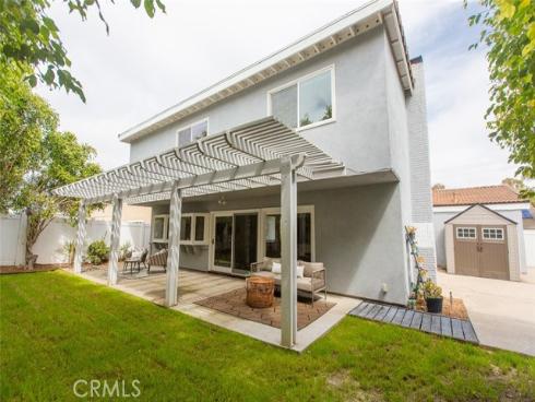 18141  Lakepoint   Lane, Huntington Beach, CA