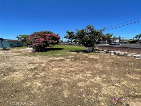 2410 Florida Street, Huntington Beach, CA